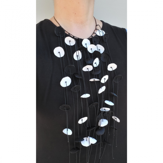 Necklace with rose petals in B&W1